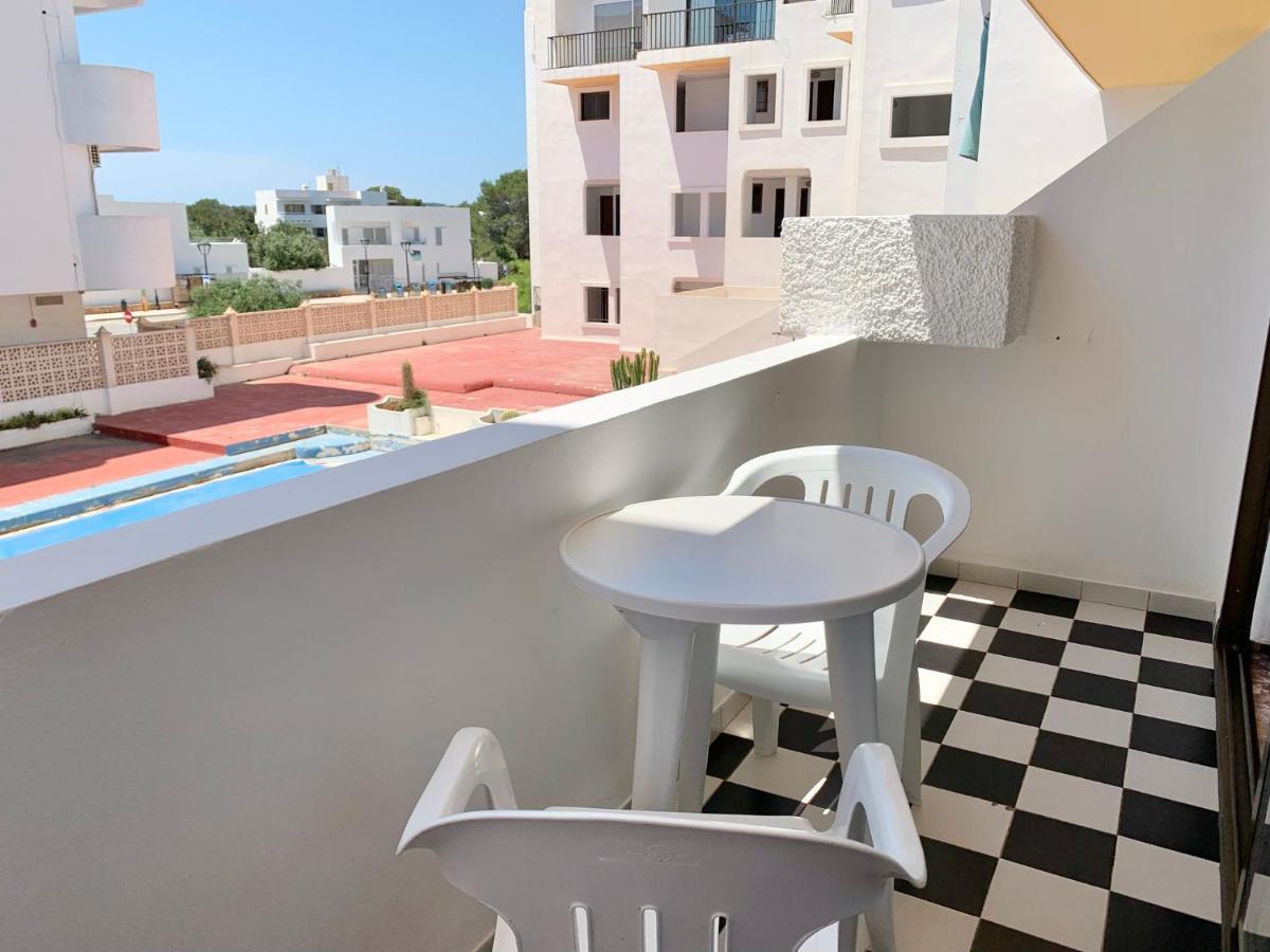Apartamentos Miranda Es Pujols Kültér fotó